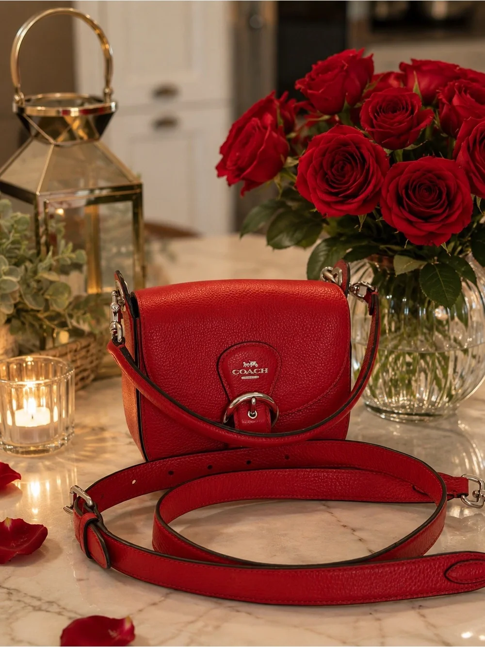 ❤️ Beautiful Red Coach Leather Bag ❤️